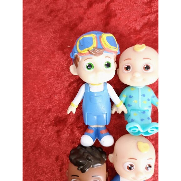 Cocomelon JJ TomTom Cody & Nico Mini Figurine Set - Picture 2 of 6